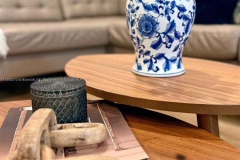 Снять в аренду виллу или дом в Майами, Флорида 4 спальни, 157.93м2, № 1952742 - фото 19