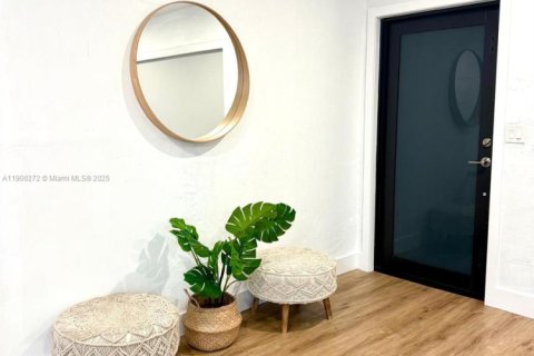 Снять в аренду виллу или дом в Майами, Флорида 4 спальни, 157.93м2, № 1952742 - фото 22