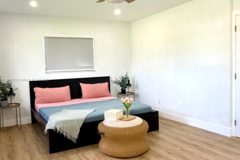 Снять в аренду виллу или дом в Майами, Флорида 4 спальни, 157.93м2, № 1952742 - фото 28