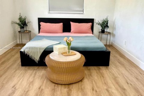 Снять в аренду виллу или дом в Майами, Флорида 4 спальни, 157.93м2, № 1952742 - фото 27