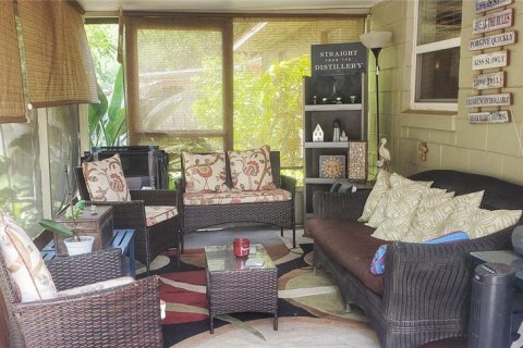 House in Tavares, Florida 3 bedrooms, 97.83 sq.m. № 1782563 - photo 11