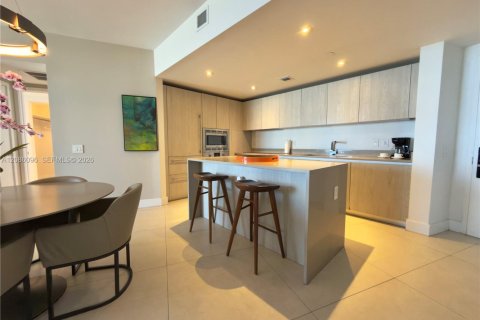 Appartement à louer à Hollywood, Floride: 2 chambres, 104.61 m2 № 2367803 - photo 4