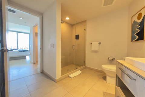 Appartement à louer à Hollywood, Floride: 2 chambres, 104.61 m2 № 2367803 - photo 13