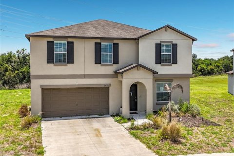 House in Bartow, Florida 4 bedrooms, 240.06 sq.m. № 2234622