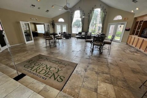 Condo in Orlando, Florida, 3 bedrooms  № 1881355 - photo 13