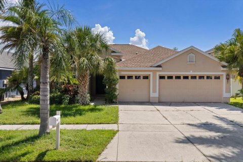 Villa ou maison à Ruskin, Floride 4 chambres, 205.31 m2 № 2349245