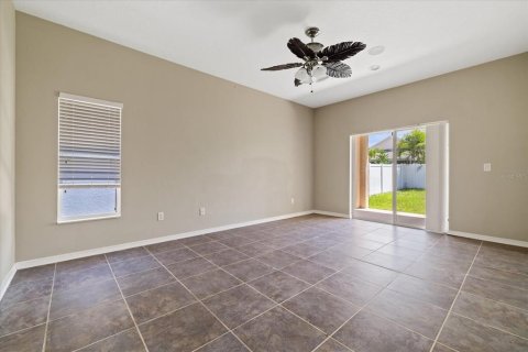Casa en venta en Ruskin, Florida, 4 dormitorios, 205.31 m2 № 2349245 - foto 16