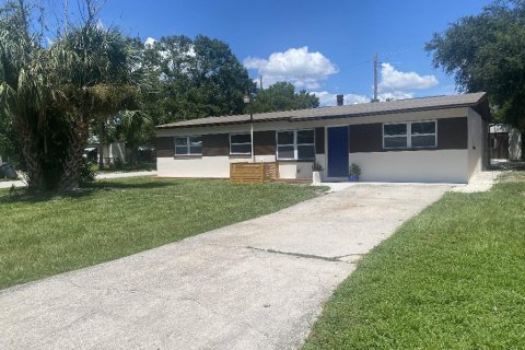 Casa en venta en Tampa, Florida, 4 dormitorios, 142.51 m2 № 1847567 - foto 3