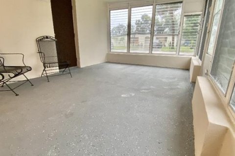 Casa en venta en Tampa, Florida, 4 dormitorios, 142.51 m2 № 1847567 - foto 27