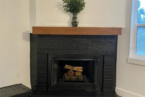 Casa en venta en Tampa, Florida, 4 dormitorios, 142.51 m2 № 1847567 - foto 16
