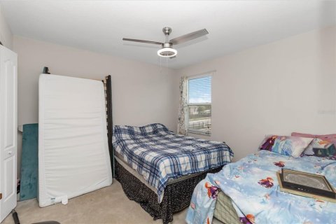 Townhouse in Davenport, Florida 3 bedrooms, 183.95 sq.m. № 1582569 - photo 13