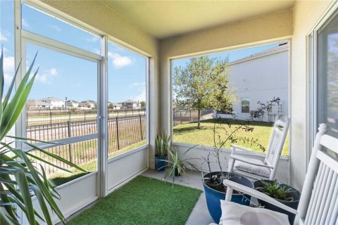 Townhouse in Davenport, Florida 3 bedrooms, 183.95 sq.m. № 1582569 - photo 22