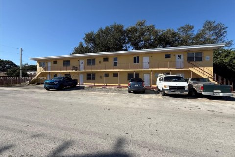 Villa ou maison à louer à Miami, Floride: 1 chambre, 51.1 m2 № 2046365 - photo 7