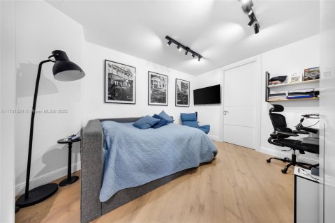 Condominio en venta en Sunny Isles Beach, Florida, 2 dormitorios, 195.65 m2 № 1958434 - foto 20