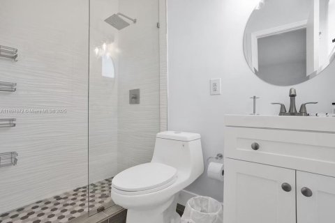 Villa ou maison à vendre à Fort Lauderdale, Floride: 4 chambres № 1949513 - photo 9