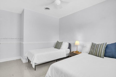 Villa ou maison à vendre à Fort Lauderdale, Floride: 4 chambres № 1949513 - photo 6