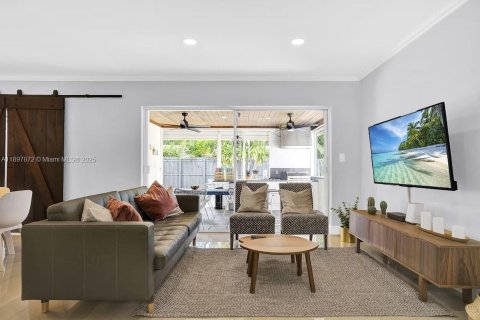 Villa ou maison à vendre à Fort Lauderdale, Floride: 4 chambres № 1949513 - photo 12