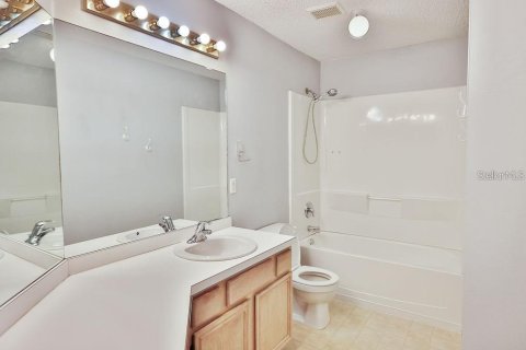 Villa ou maison à louer à Oviedo, Floride: 3 chambres, 121.7 m2 № 2412550 - photo 8