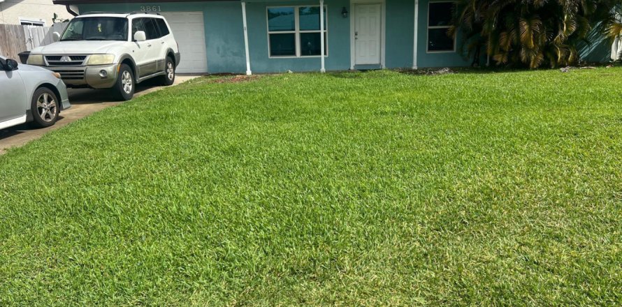 Villa ou maison à Boynton Beach, Floride 3 chambres, 120.22 m2 № 2246239