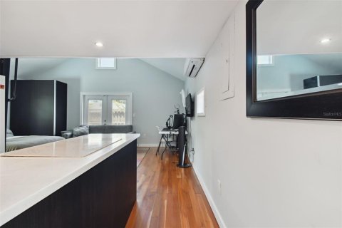 Appartement à louer à Saint Petersburg, Floride: 1 chambre, 37.16 m2 № 2436934 - photo 2
