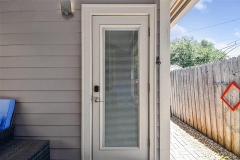 Appartement à Saint Petersburg, Floride 1 chambre, 37.16 m2 № 2436934