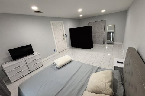 House in Clearwater, Florida 2 bedrooms, 110.74 sq.m. № 2308673 - photo 15