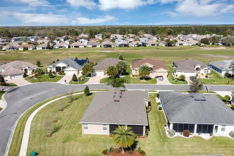 Villa ou maison à vendre à Leesburg, Floride: 3 chambres, 185.9 m2 № 2411625 - photo 3