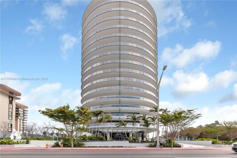 Condominio en venta en Miami Beach, Florida, 3 dormitorios, 207.45 m2 № 1707381 - foto 11