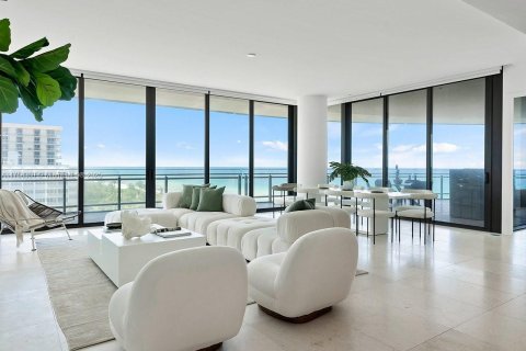 Condominio en venta en Miami Beach, Florida, 3 dormitorios, 207.45 m2 № 1707381 - foto 1