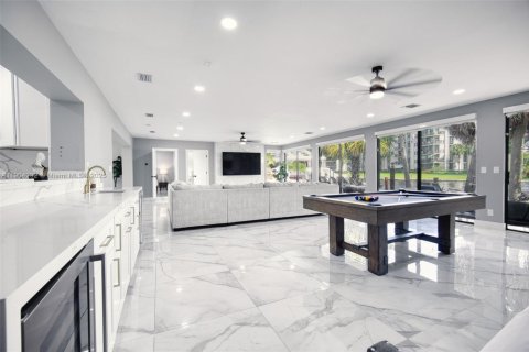Снять в аренду виллу или дом в Форт-Лодердейл, Флорида 4 спальни, 293.39м2, № 2015590 - фото 23