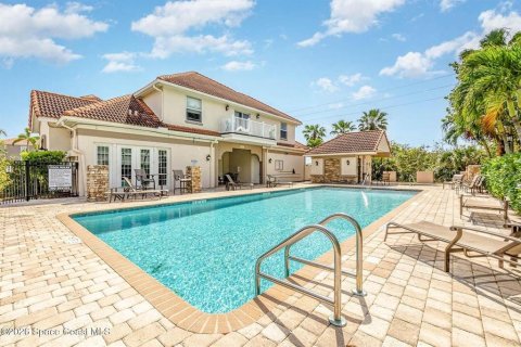 Touwnhouse à vendre à Melbourne, Floride: 3 chambres, 162.76 m2 № 2273242 - photo 2