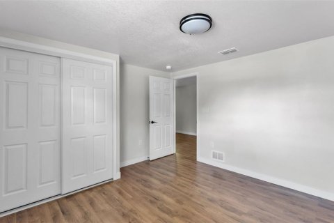 Propiedad comercial en venta en Bartow, Florida, 124.49 m2 № 2302442 - foto 13