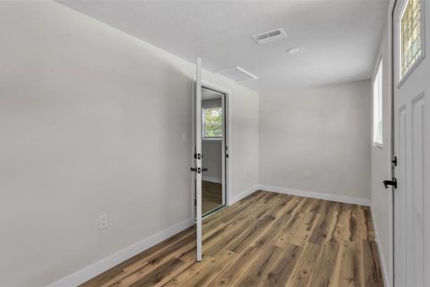 Propiedad comercial en venta en Bartow, Florida, 124.49 m2 № 2302442 - foto 6