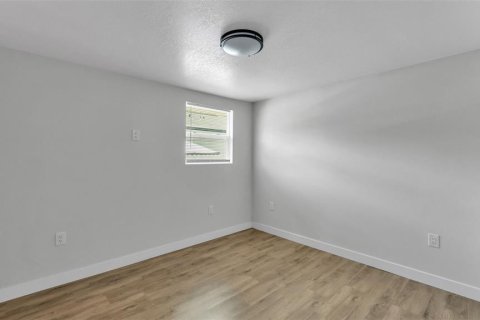 Propiedad comercial en venta en Bartow, Florida, 124.49 m2 № 2302442 - foto 14