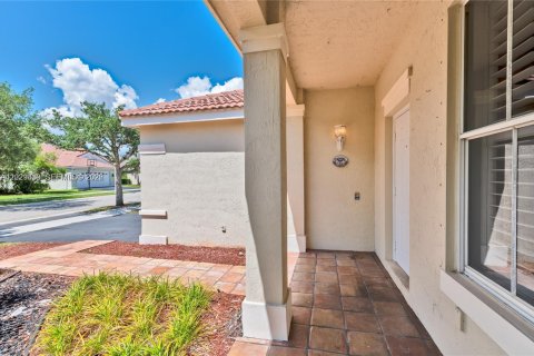 Casa en alquiler en Weston, Florida, 3 dormitorios, 133.78 m2 № 2078106 - foto 5