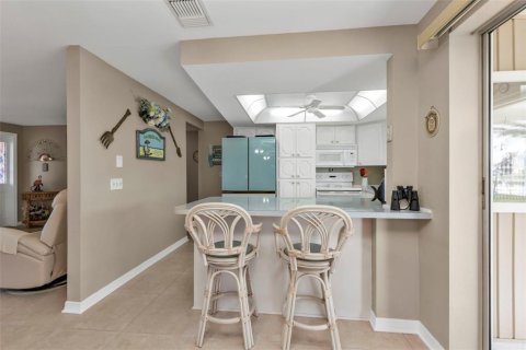 Casa en venta en Port Charlotte, Florida, 2 dormitorios, 115.57 m2 № 1438748 - foto 16