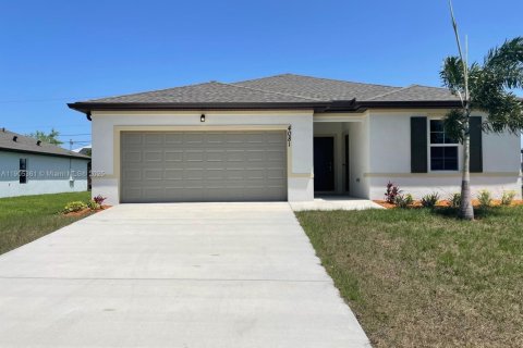 Casa en venta en Port St. Lucie, Florida, 4 dormitorios, 197.51 m2 № 1955955 - foto 1