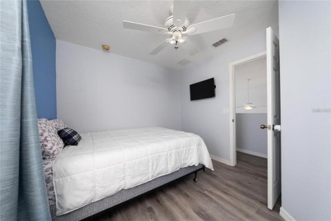 Villa ou maison à vendre à Kissimmee, Floride: 5 chambres, 210.7 m2 № 2143778 - photo 14