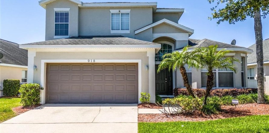Villa ou maison à Kissimmee, Floride 5 chambres, 210.7 m2 № 2143778