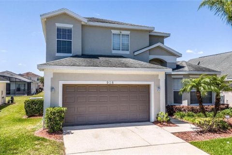 Villa ou maison à vendre à Kissimmee, Floride: 5 chambres, 210.7 m2 № 2143778 - photo 2