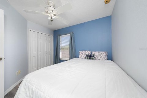 Villa ou maison à vendre à Kissimmee, Floride: 5 chambres, 210.7 m2 № 2143778 - photo 15