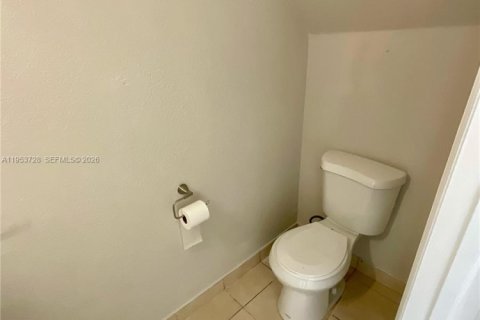 Condominio en alquiler en Miramar, Florida, 2 dormitorios, 110.55 m2 № 2009592 - foto 22