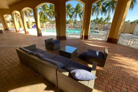 Condominio en alquiler en Miramar, Florida, 2 dormitorios, 110.55 m2 № 2009592 - foto 27