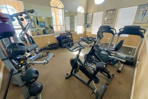 Condominio en alquiler en Miramar, Florida, 2 dormitorios, 110.55 m2 № 2009592 - foto 29