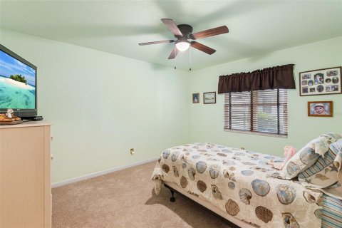 Villa ou maison à vendre à Winter Haven, Floride: 4 chambres, 243.87 m2 № 2428958 - photo 28