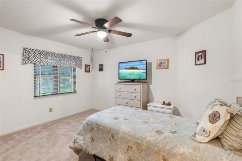 Villa ou maison à vendre à Winter Haven, Floride: 4 chambres, 243.87 m2 № 2428958 - photo 26