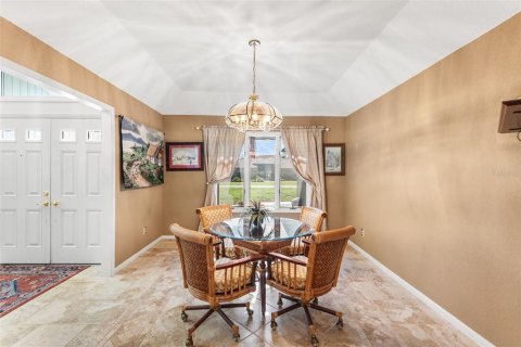 Villa ou maison à vendre à Winter Haven, Floride: 4 chambres, 243.87 m2 № 2428958 - photo 11