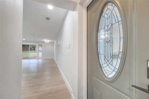 House in Orlando, Florida 3 bedrooms, 178.56 sq.m. № 1805198 - photo 19