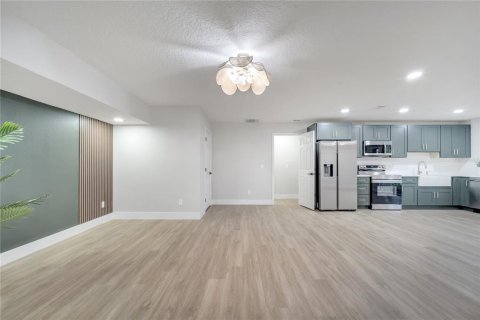 House in Orlando, Florida 3 bedrooms, 178.56 sq.m. № 1805198 - photo 22