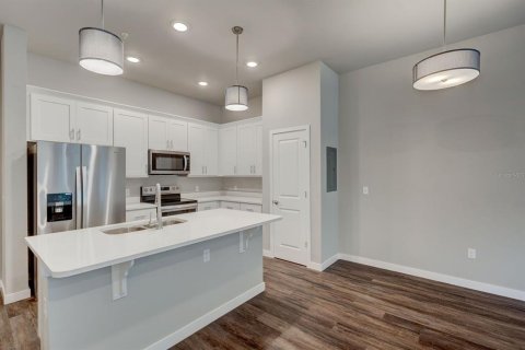 Appartement à louer à Gainesville, Floride: 2 chambres, 130.06 m2 № 2385960 - photo 7